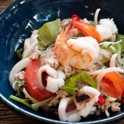 ยำวุ้นเส้นทะเล