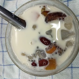 น้ำเต้าหู้ทรงเครื่อง