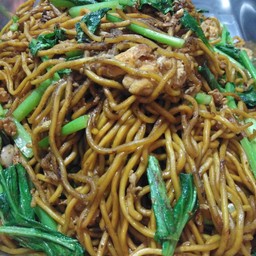 กะเพราโบราณ (อย่างเผ็ด) by ขวัญ