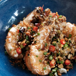 กุ้งแชบ๊วยผัดพริกเกลือ