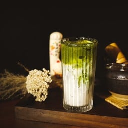 Iced Matcha Latte