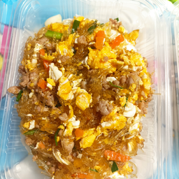 ข้าวผัดวุ้นเส้นใส่ไข่