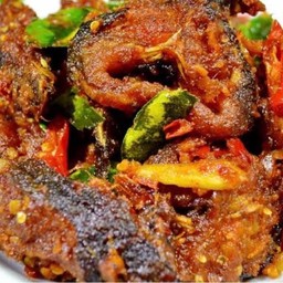 ผัดเผ็ดปลาดุกเผ็ดร้อน