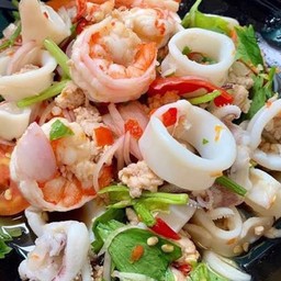 ยำวุ้นเส้นทะเลรวม