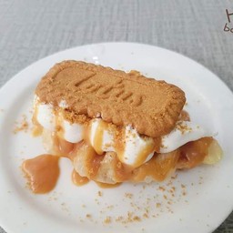 เกาเหลาเลือดหมู คุณวิ (valencia cafe )