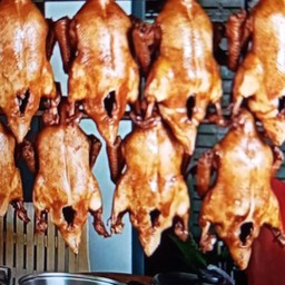 เจ๊นงค์เป็ดพะโล้มหาชัย น้ำจิ้มรสเด็ด