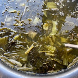 ต้มผักกาดดองซี่โครงหมู