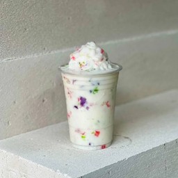 นมสดปีโป้ปั่น