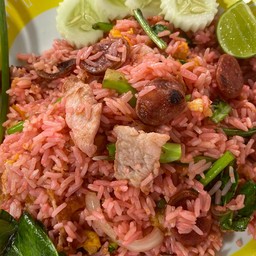ข้าวผัดซอสชมพู