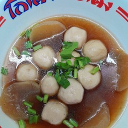 ก๋วยเตี๋ยวโกเด้งเจ้รัตน์ 1