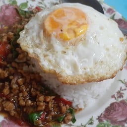 อาหารตามสั่ง"แอบทำ"