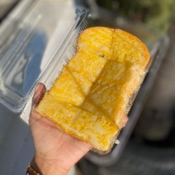 ปังปิ้งเนย+นมข้น ( แผ่นใหญ่ )