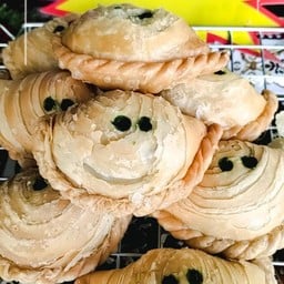 กระหรี่ปั๊ปไส้ทะลัก By C-tech ตลาดจามจุรี