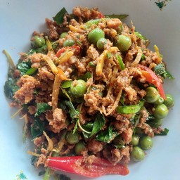 แกงคั่วหมูสับ(กับข้าว)