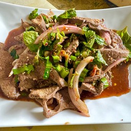 ก้อยตับหวานหมู