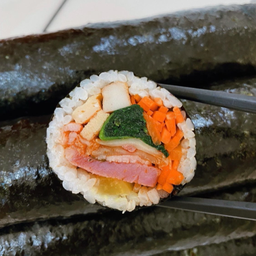 Bacon Kimchi kimbap