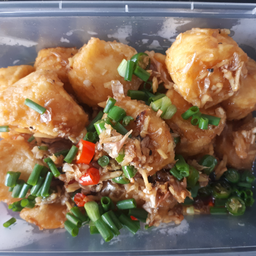 Stir Fried Tofu With Chili And Salt