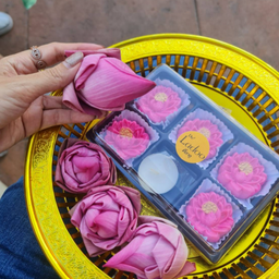 บัวลักษมี  ถวายพระแม่ลักษมี พระพิฆเนศ