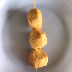 ขนมปังปิ้งเตาถ่าน  เฟรนฟรายราดชีส  -