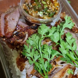 หมูย่างพริกไทดำ (กับ)