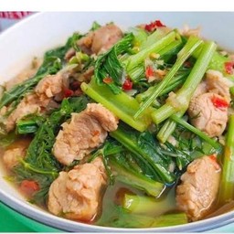 แกงอ่อมหมู