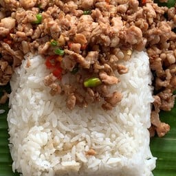 ผัดพริกเกลือคือดี รสชาติมาตรฐาน เมนูโปรดน้องสาวทุกครั้งที่มาเขาใหญ่