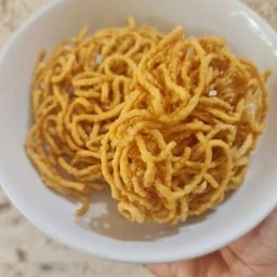 เส้นบะหมี่กรอบ
