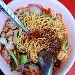 บะหมี่เกี๊ยว ฟลุ๊ค สวายเรียง