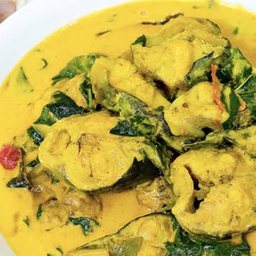 แกงปลาดุกใบยี่หร่า