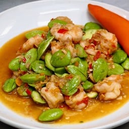 สะตอผัดพริกเหลืองกุ้งเป็นกับข้าว