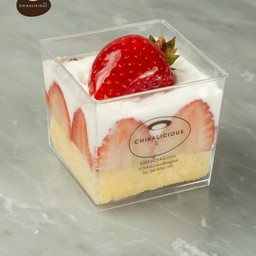 STRAWBERRY SHORT CAKE
