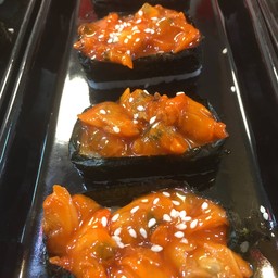 ซูชิหน้าหอยลายสไปซี่