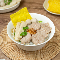ก๋วยเตี๋ยวน้ำใสหมูเด้ง