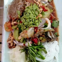 ฝน ฝน ส้มตำแซบนัวส์