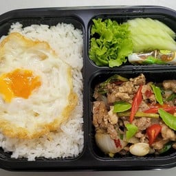 E-114 ข้าวหมูผัดกะปิ + อาหาร 1อย่าง(ตามตัวเลือก)