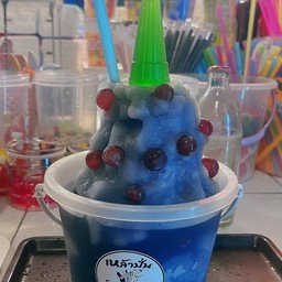 องุ่นปั่นถัง มีช๊อต