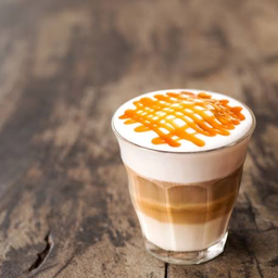 🥐คาราเมลมัคคิอาโต้ร้อน🍯