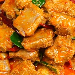 แกงคั่วกระดูกหมู(เป็นกับข้าว)