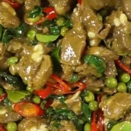 กระดูกหมูคั่วเขียวหวาน(เป็นกับข้าว)