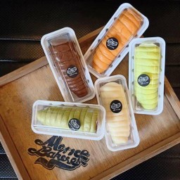 นมสด สตอเบอร์รี่ Yummy นวมินทร์