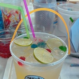 มะนาวถัง มีช๊อต(ไม่ปั่น)