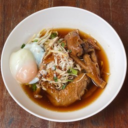 รุ่มรวยก๋วยเตี๋ยวไก่ สาขาโฮมโปร มาร์เก็ตวิลเลจสุวรรณภูมิ