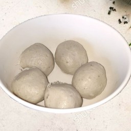 ลูกชิ้นหมูลวก