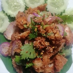 ข้าวยำไก่แซ๊บซี้ด