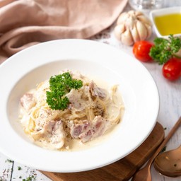 สปาเกตตี้เบคอนคาโบนาร่า