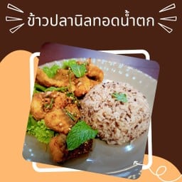 หมูสะเต๊ะเจ๊น้อยเจ้าเก่าหน้าโรงพยาบาลธนบุรี