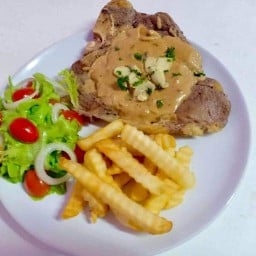 AT AO-NANG  PIZZA IN DA HOUSE PIZZA AND THAI HALAL FOODS AO-NANG-KRABI HALAL FOODS แอท อ่าวนาง พิซซ่า อินดาเฮาว์ ฮาลาล ฟู๊ด