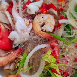 ยำวุ้นเส้นรวมมิตร , ทะเล