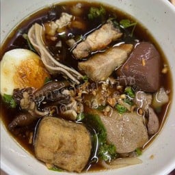 ลิ้มรสก๋วยจั๊บเยาวราช