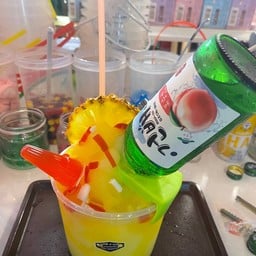 สัปปะรดถังปั่น มีช๊อต